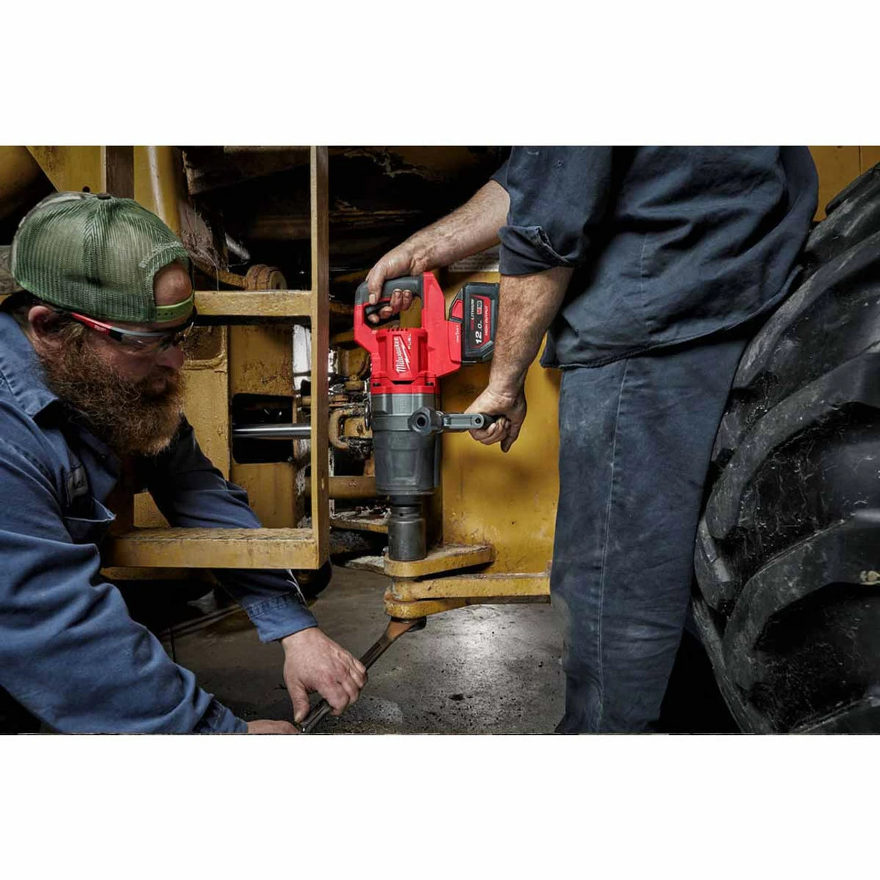 Best deal ๐ Milwaukee M18 ONEFHIWF1D-121C 18V Fuel One-Key D-Handled 1" Impact ๐ง Wrench With 1x 12.0Ah Battery โจ - Image 11