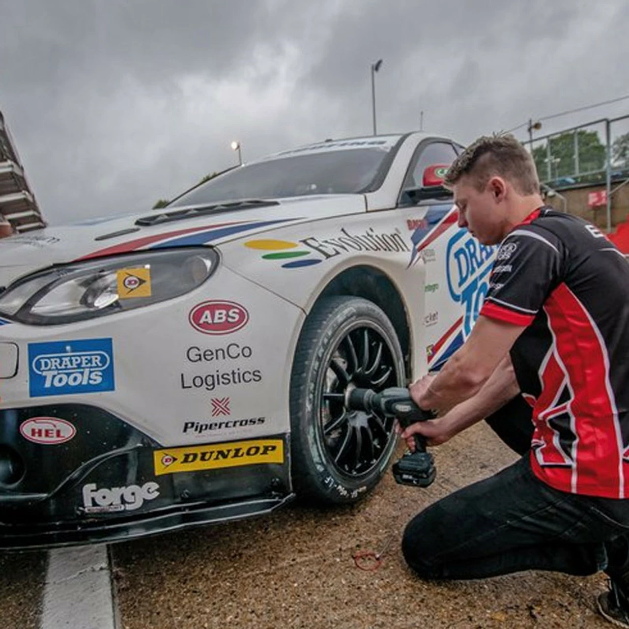 Coupon π Draper 98961 XP20 20V Brushless 1060Nm 3/4" Impact π§ Wrench With 2x 4.0Ah Batteries π - Image 3