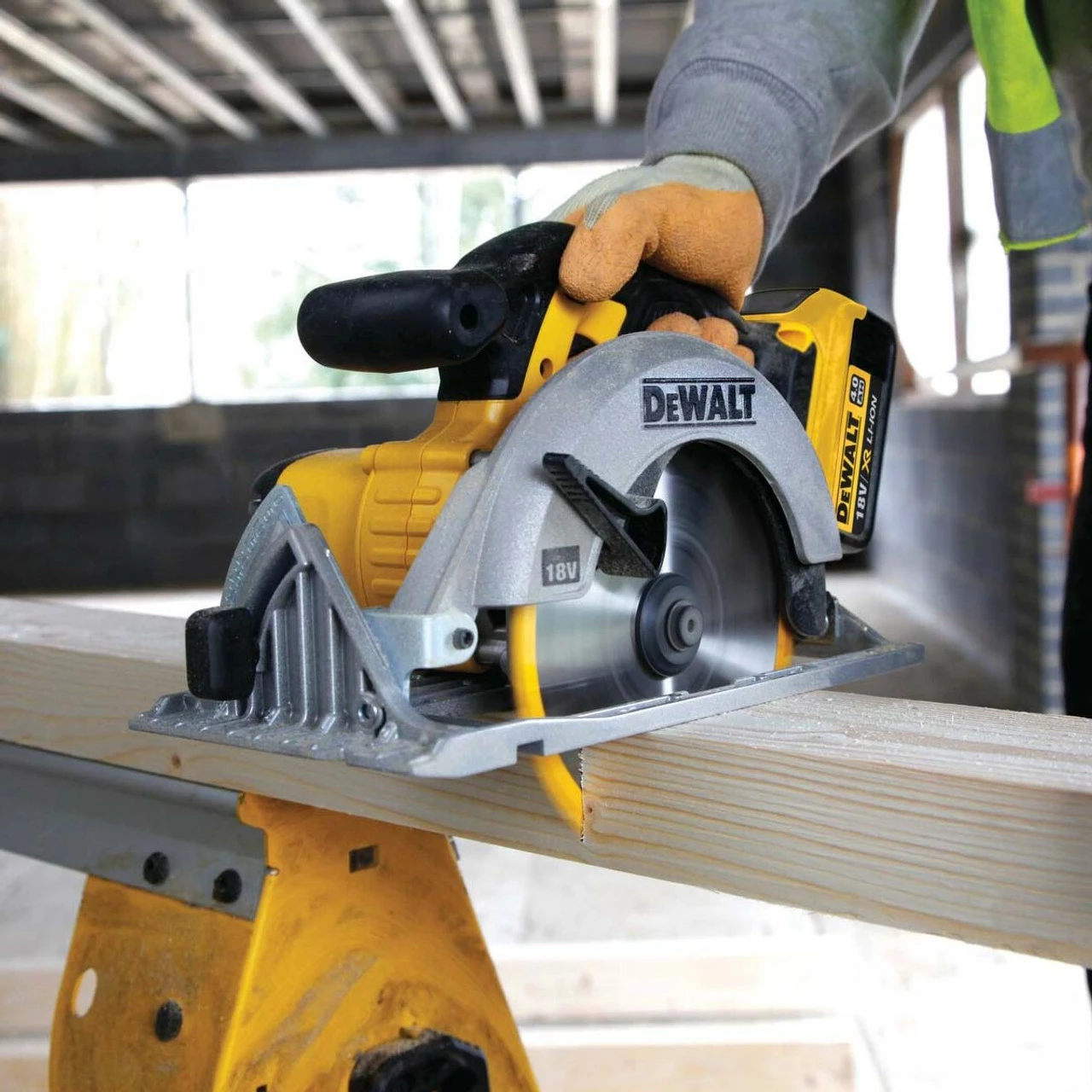 Top 10 β€οΈ DeWalt DCS391N 18V XR 165mm Circular Saw (Body Only) β - Image 3