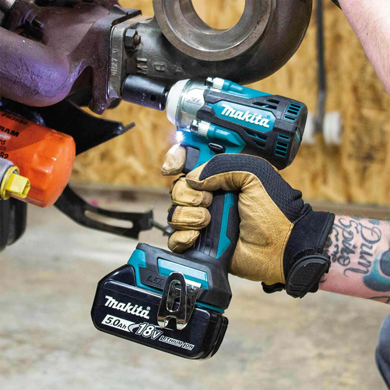 Wholesale π Makita DTW302Z LXT 18V Brushless 3/8" Impact π§ Wrench (Body Only) π - Image 2