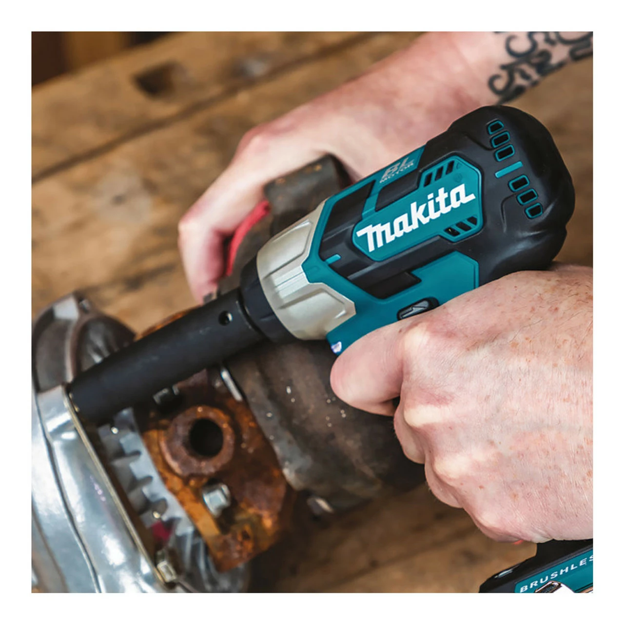 Best Pirce π€© Makita TW161DZ 12V Max CXT Brushless Impact π§ Wrench (Body Only) π - Image 4