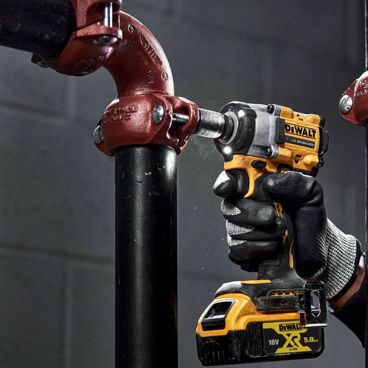 Coupon π DeWalt DCF921P2T 18V XR 1/2" Brushless Impact π§ Wrench With 2x 5.0Ah Batteries π― - Image 9
