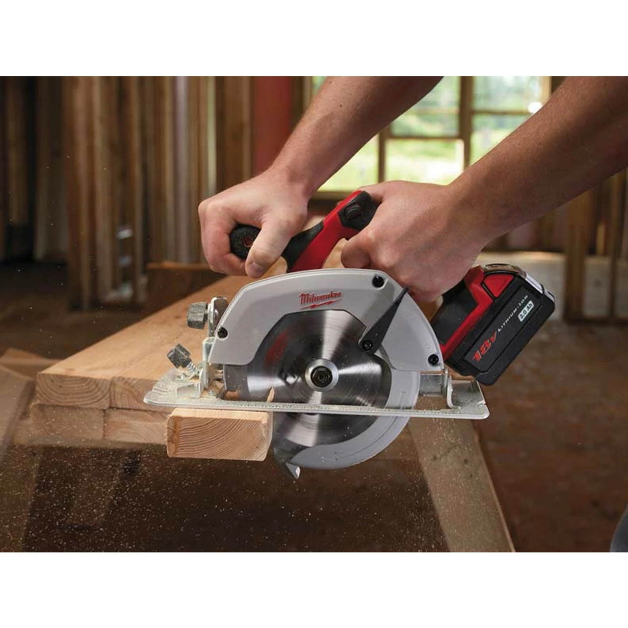 Wholesale ๐ Milwaukee M18 HD18 CS 18V 165mm Circular Saw For Wood And Plastic With 2x 4.0Ah Batteries ๐ - Image 5