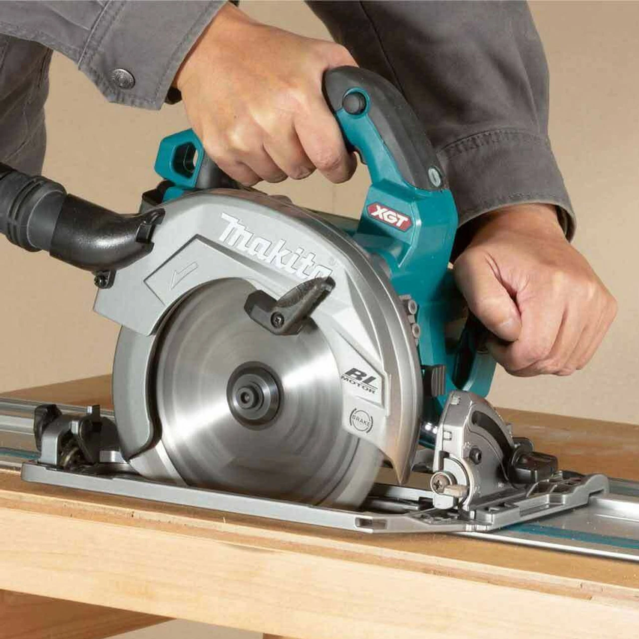 Outlet π Makita HS009GZ 40V Max XGT Brushless 235mm Circular Saw (Body Only) β - Image 3
