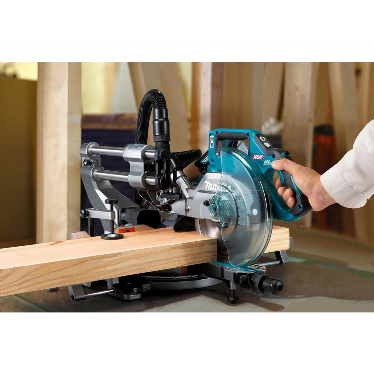 Best deal π Makita LS003GZ01 40V Max BL XGT Slide Compound Mitre Saw (Body Only) π― - Image 5