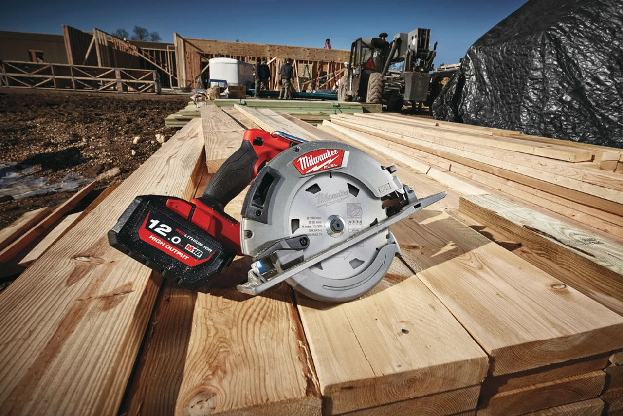 Best Pirce 🥰 Milwaukee M18 FCS66-0 18V FUEL 190mm Circular Saw (Body Only) Supplied In Kit Box 🔔 - Image 14