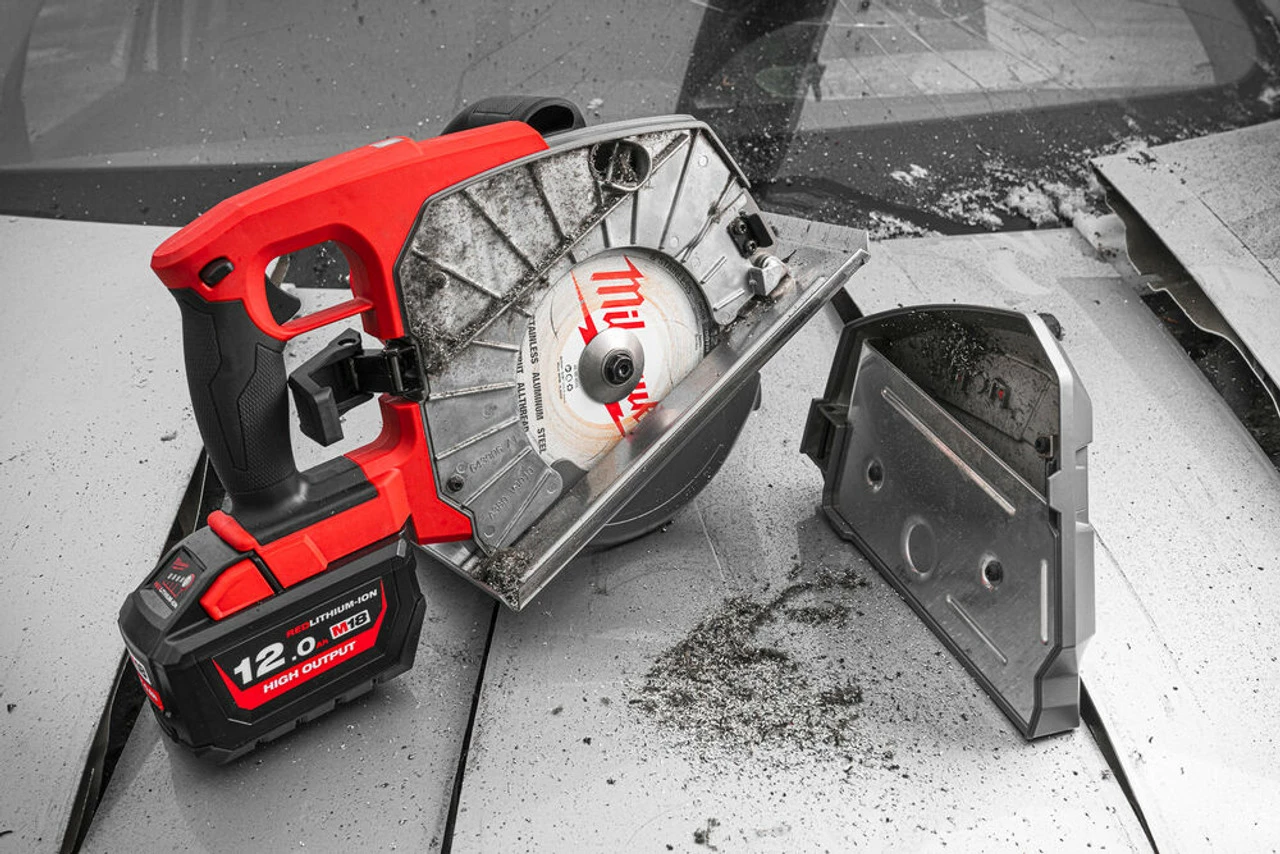 Budget ๐ Milwaukee M18 FMCS66-0C 18V Fuel 66mm Metal Circular Saw (Body Only) ๐ฅ - Image 10