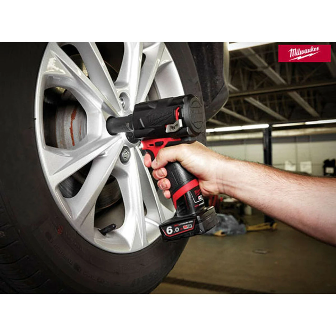 Budget ๐ฏ Milwaukee M12 FIWF12-622X 12V Fuel Brushless 1/2" Impact ๐ง Wrench With 2x Batteries โ - Image 7