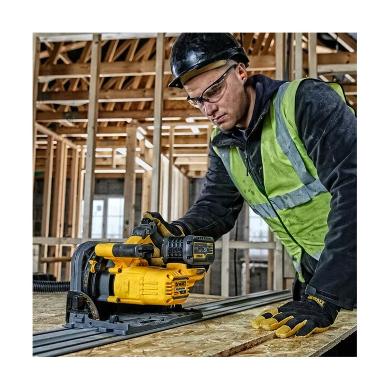 Deals π₯ DeWalt DCS520T2-GB 54V XR FlexVolt 165mm Plunge Saw With 2x 6.0Ah Batteries π₯ 5 Deals π₯ DeWalt DCS520T2-GB 54V XR FlexVolt 165mm Plunge Saw With 2x 6.0Ah Batteries π₯ - Image 4
